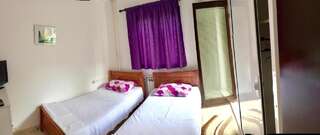 Апартаменты GarniHotel Bravo Будва Классический двухместный номер с 2 отдельными кроватями и общей ванной комнатой-3