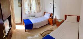 Апартаменты GarniHotel Bravo Будва Классический двухместный номер с 2 отдельными кроватями и общей ванной комнатой-5