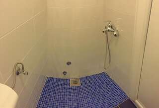 Апартаменты GarniHotel Bravo Будва Апартаменты с видом на сад-1