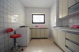 Апартаменты GarniHotel Bravo Будва Апартаменты с 2 спальнями и террасой (7 взрослых)-13